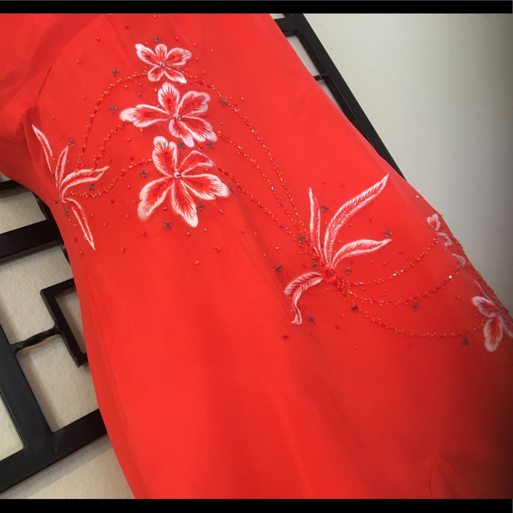 Morrell Maxie Silk Embroidered Dress Special Occasion size 6 Halter - Picture 5 of 10